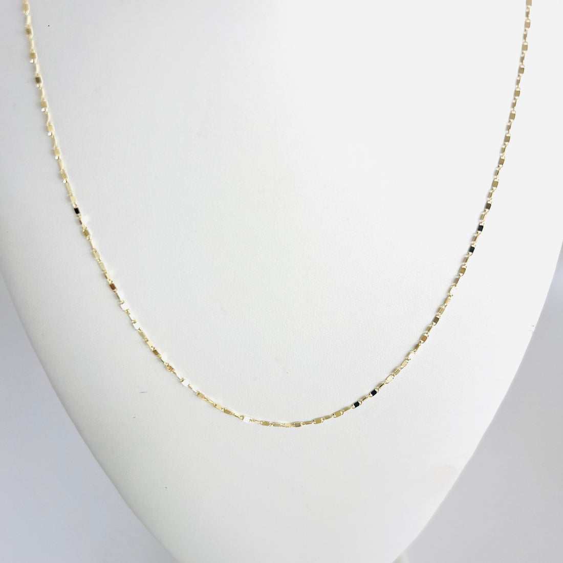 14k flat shiny rectangular Valentina disc chain / necklace