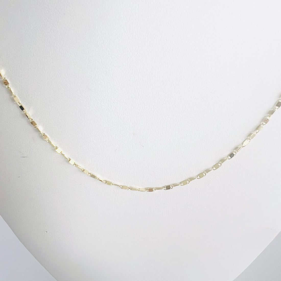 14k flat shiny rectangular Valentina disc chain / necklace