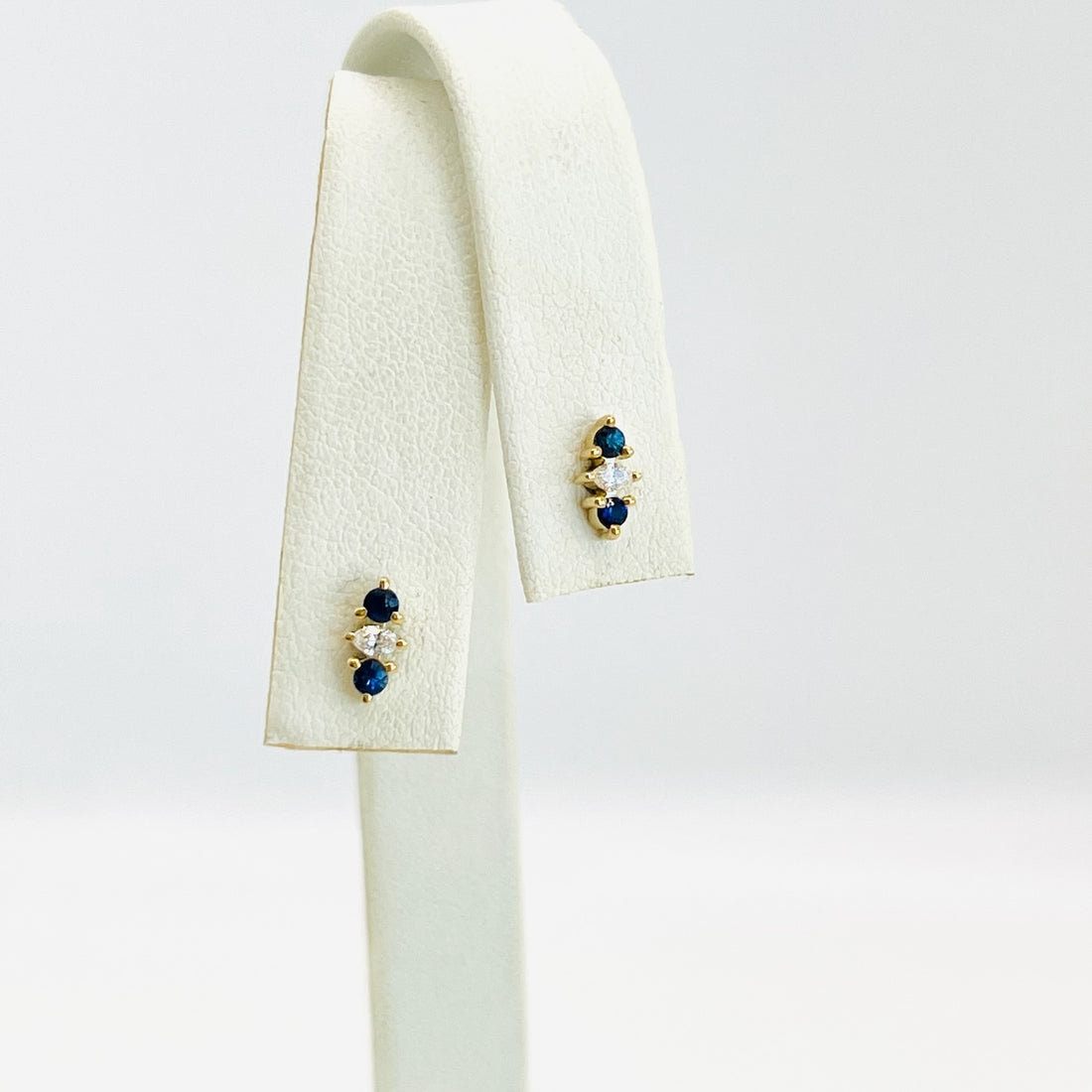14k blue sapphire and marquis stud