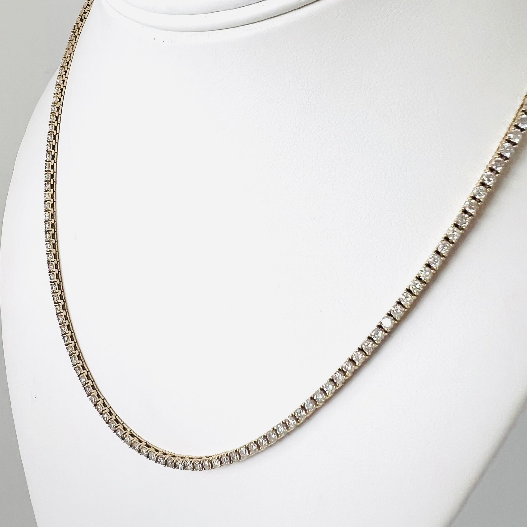 14k gold and diamond tennis necklace