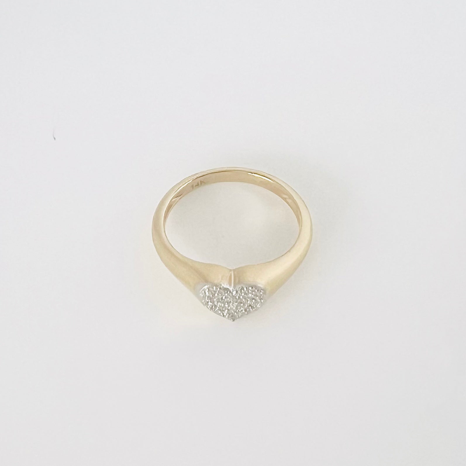 14k gold diamond pave heart ring