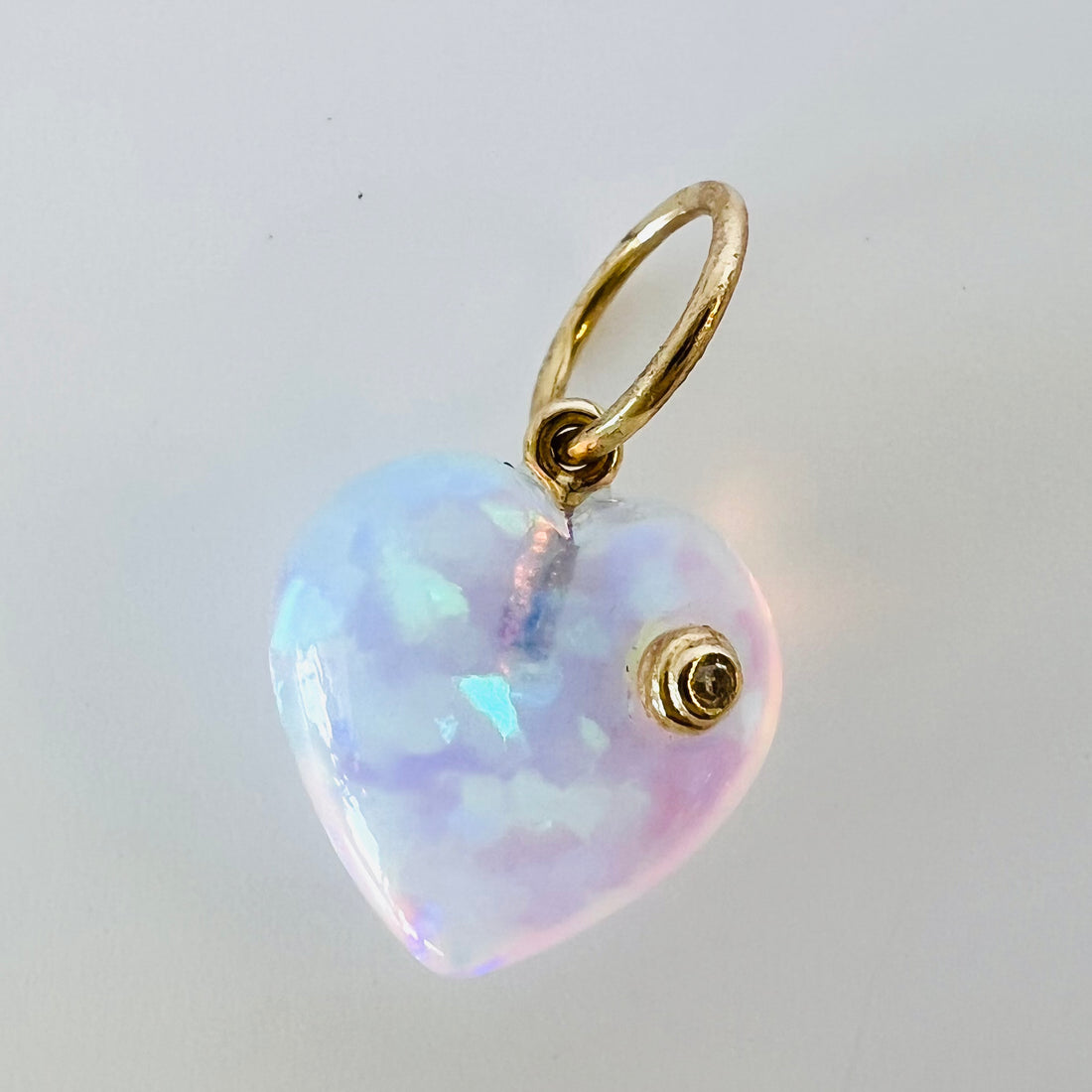 14k gold iridescent puffy heart with single diamond pendant/charm