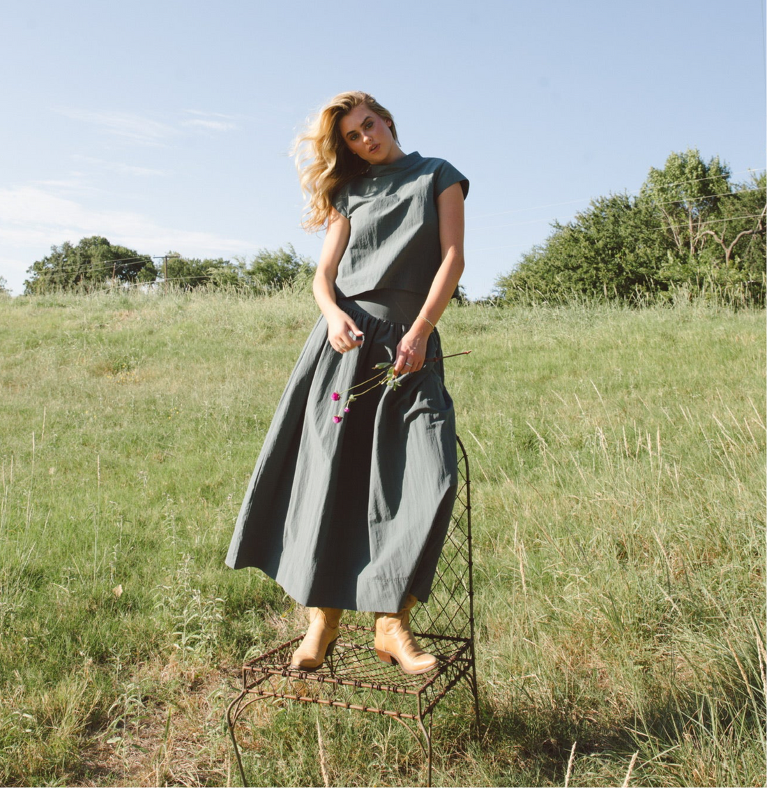 the BELLE pleated skirt in greenish