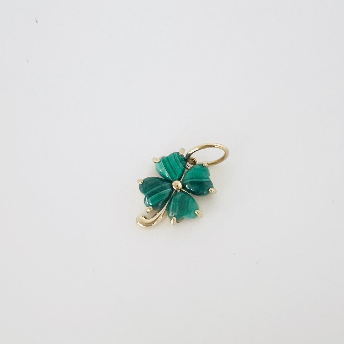 14k gold malachite clover pendant