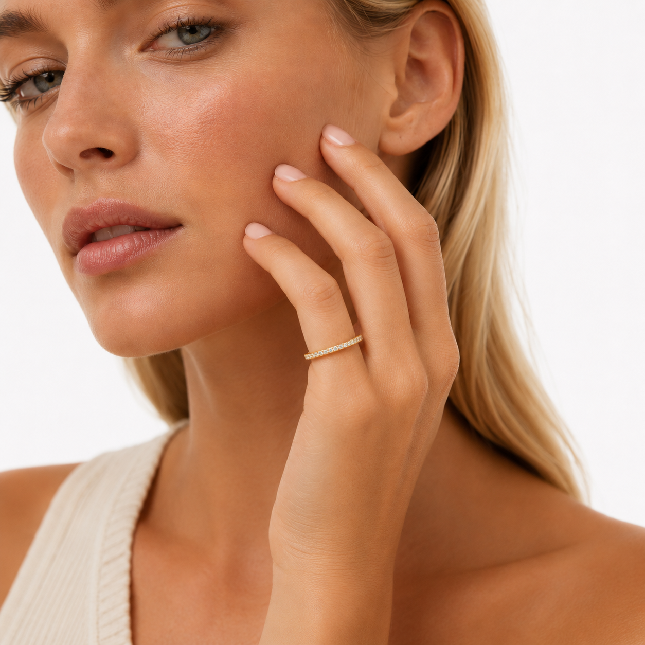 diamond pave pinky ring