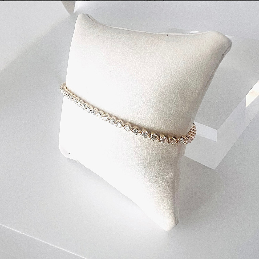 14k diamond tennis bracelet