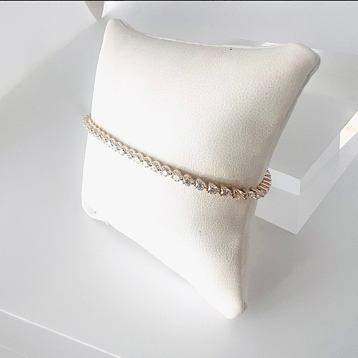 14k diamond tennis bracelet