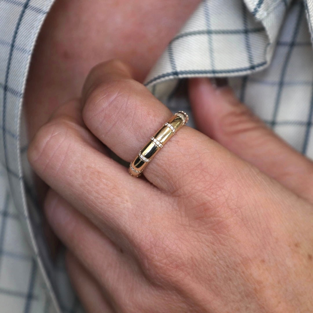 14k gold and diamond flexible band ring