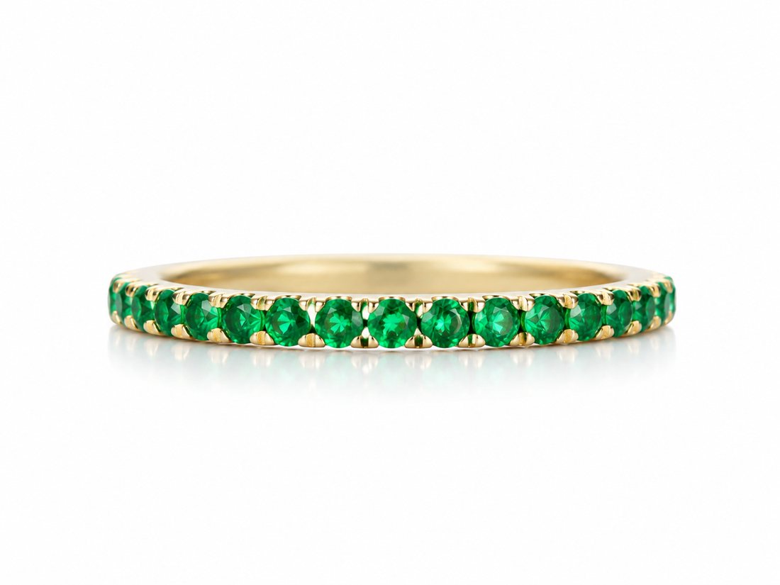 14K gold brilliant emerald stacking ring