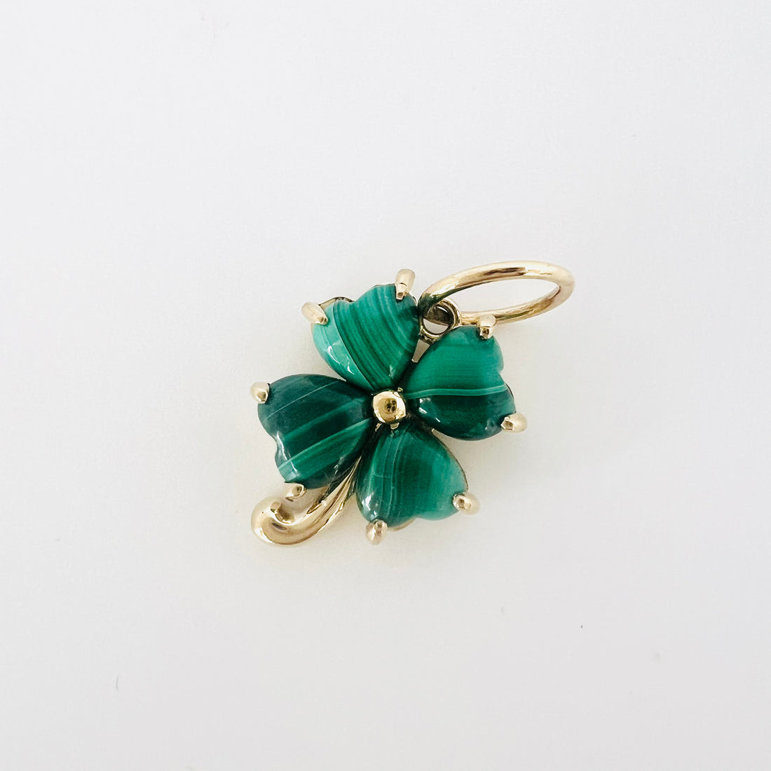 14k gold malachite clover pendant