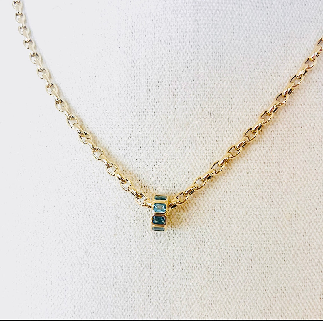 14k London blue topaz baguette rondelle