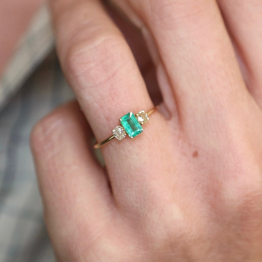 14k gold emerald and citrine ring