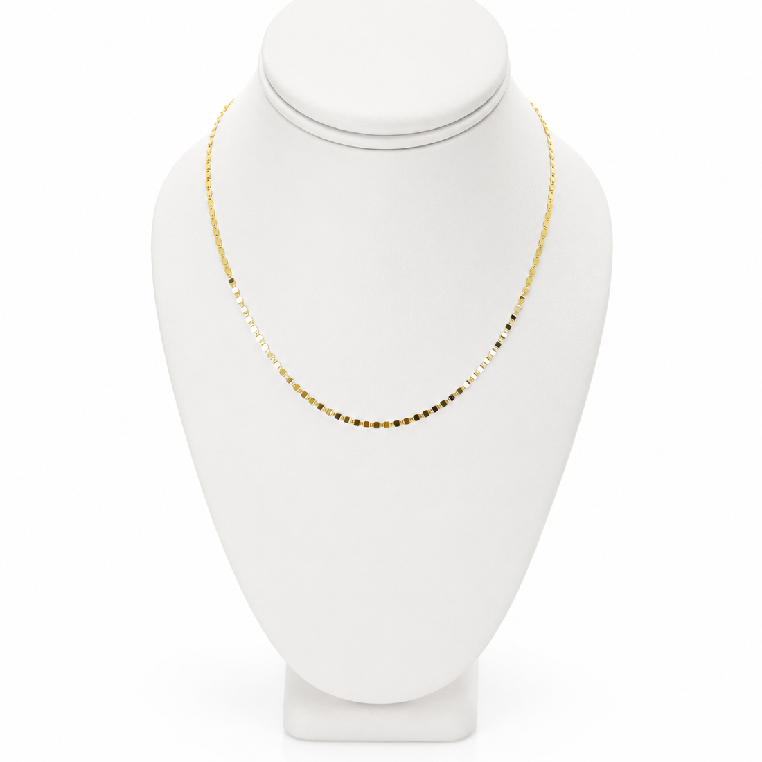 14K gold disc necklace, close-up detail