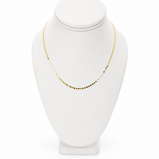 14K gold disc necklace, close-up detail