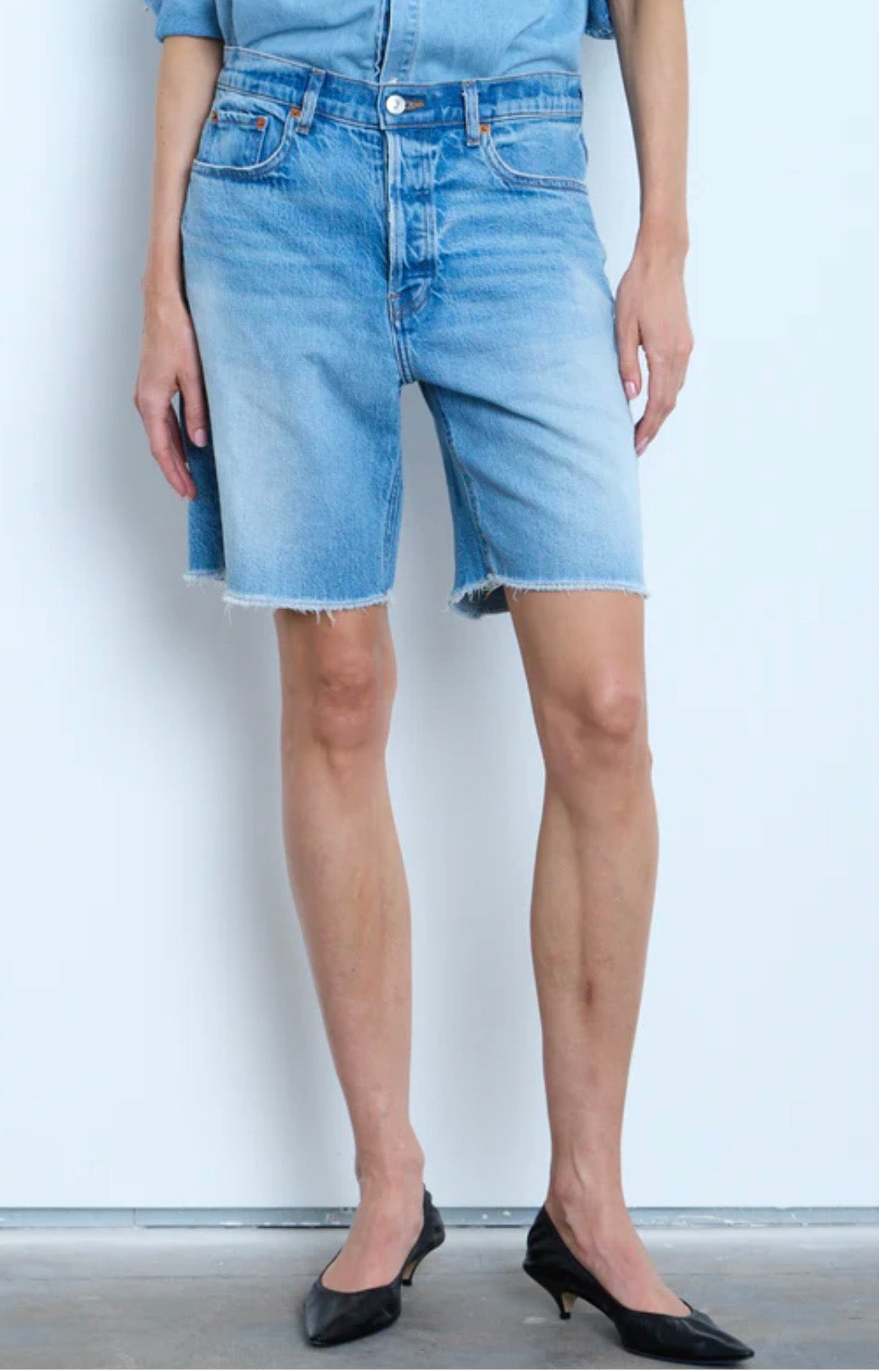 Betro Simone Brooke Boyfriend Short