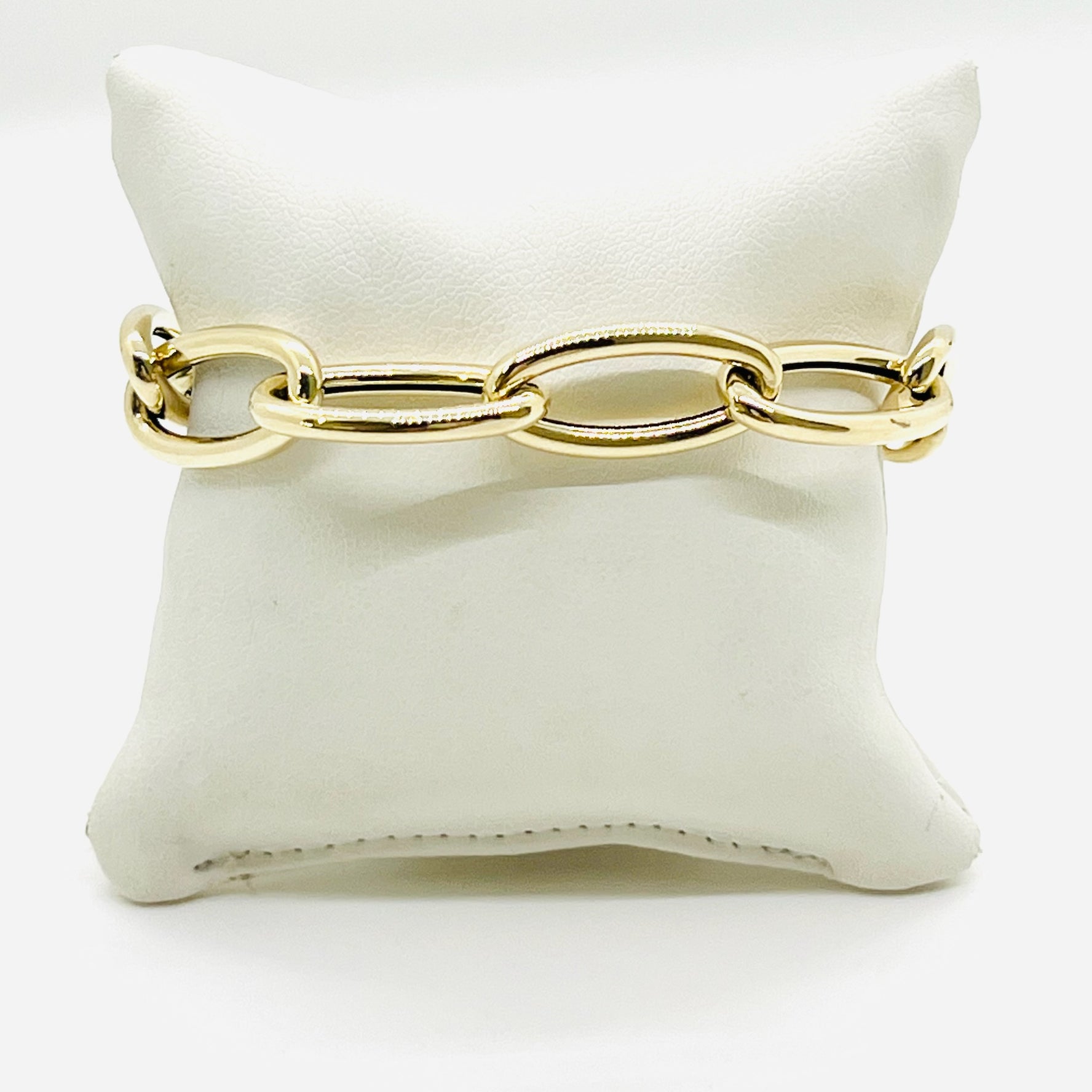 14k oval jumbo link bracelet
