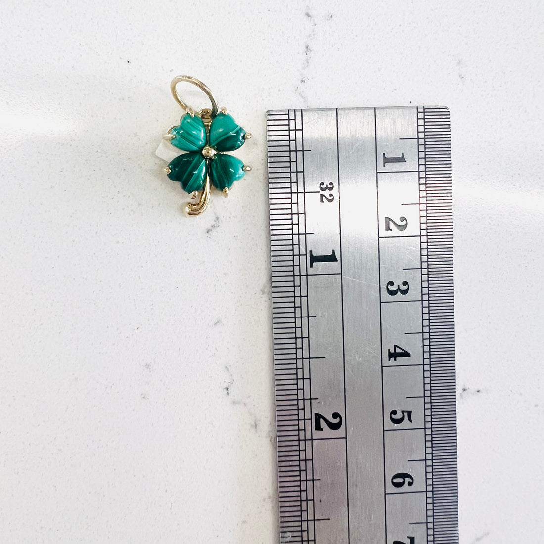 14k gold malachite clover pendant