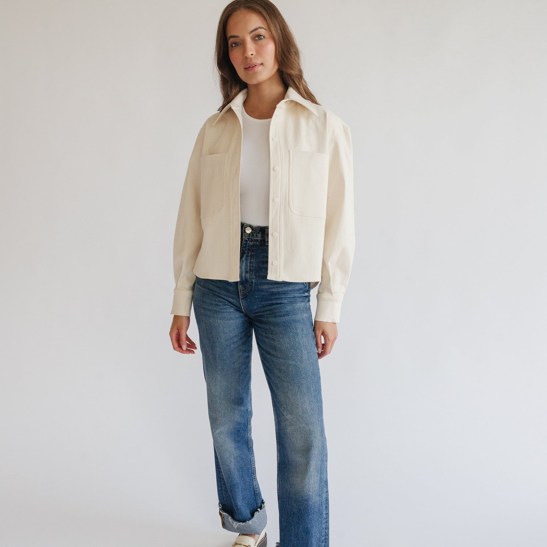 the HOLLY in creme denim