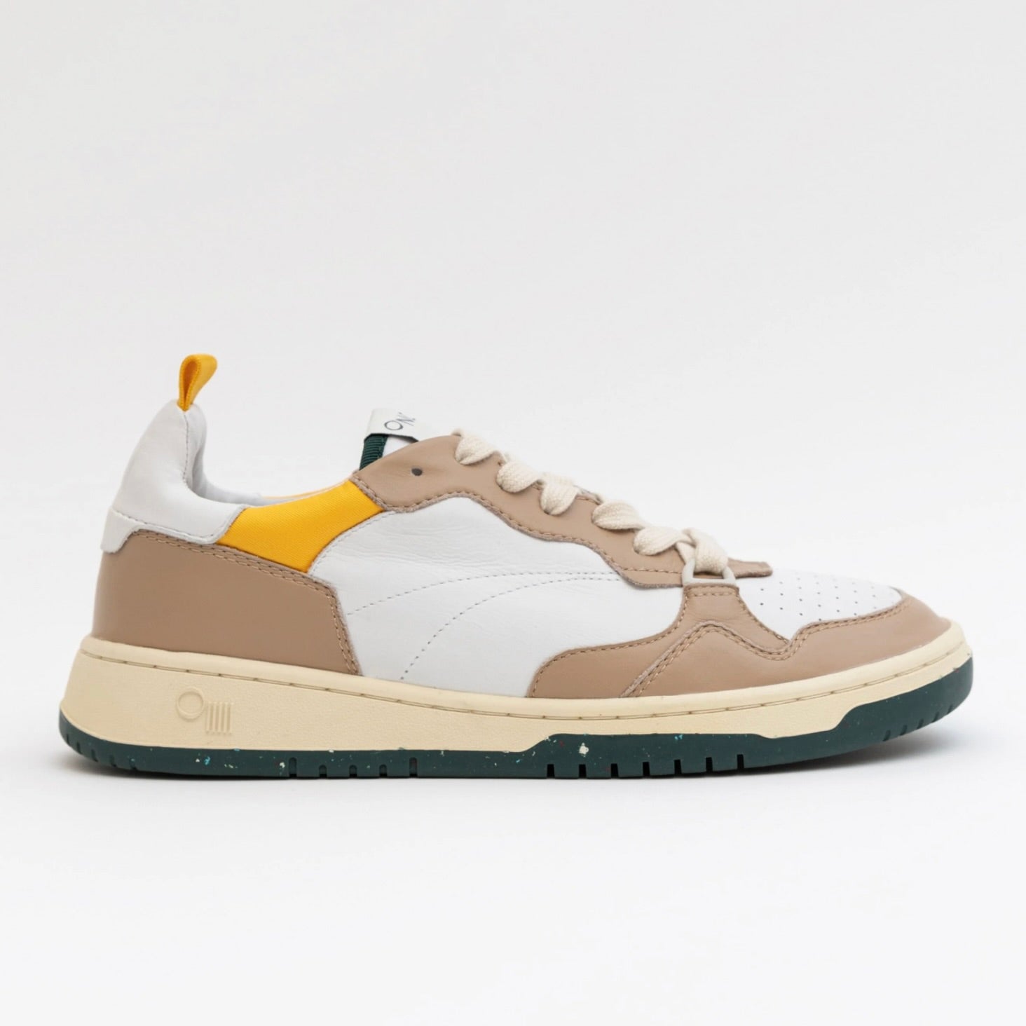 Phoenix oak sneaker