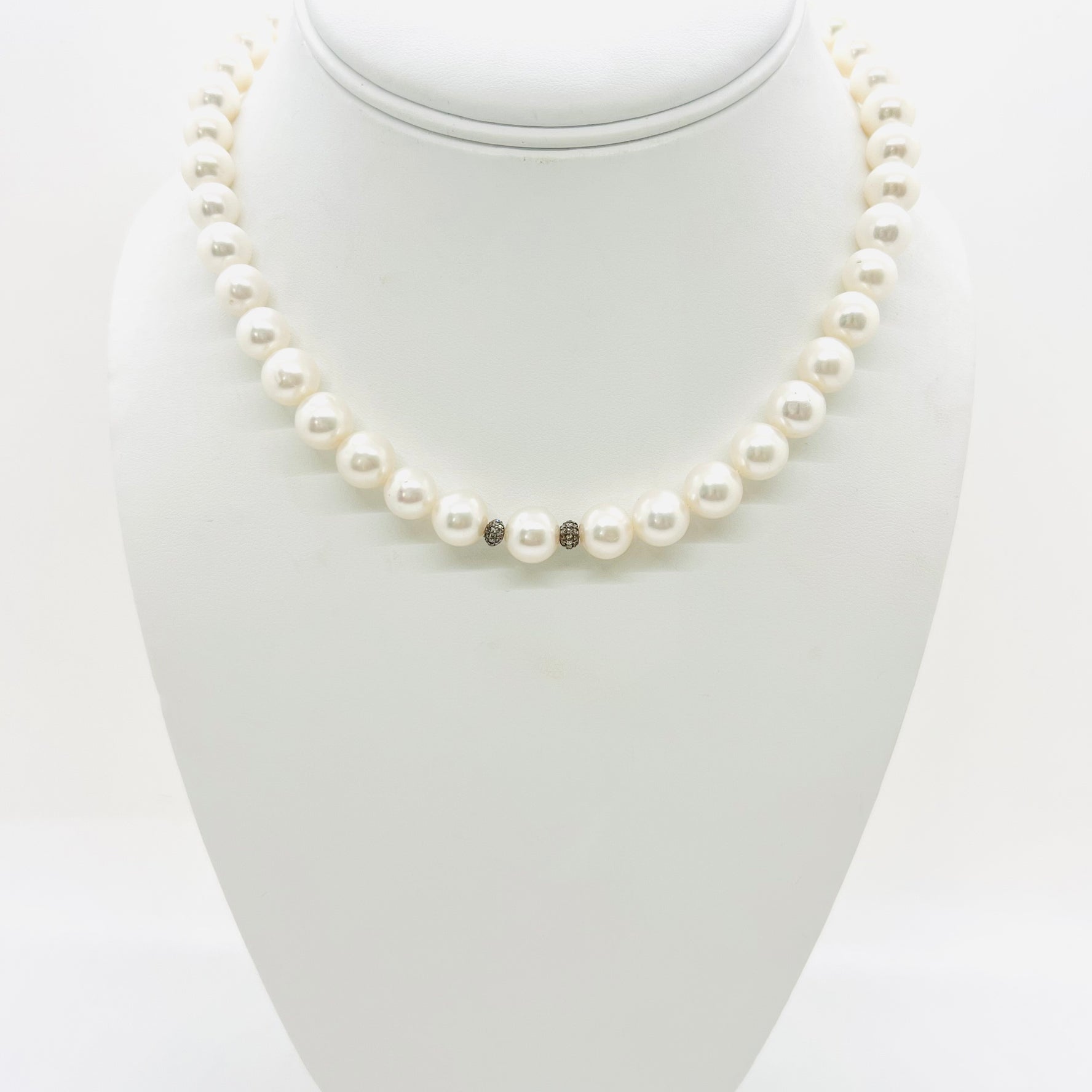 Pearl perfection necklace